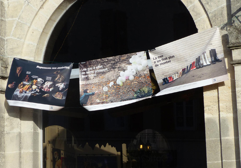 LA COP 21 s'affiche à Montendre, autour des halles et devant la mairie